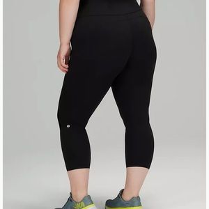 Lululemon Fast and Free High-Rise Black Crop 19” size 14 EUC!